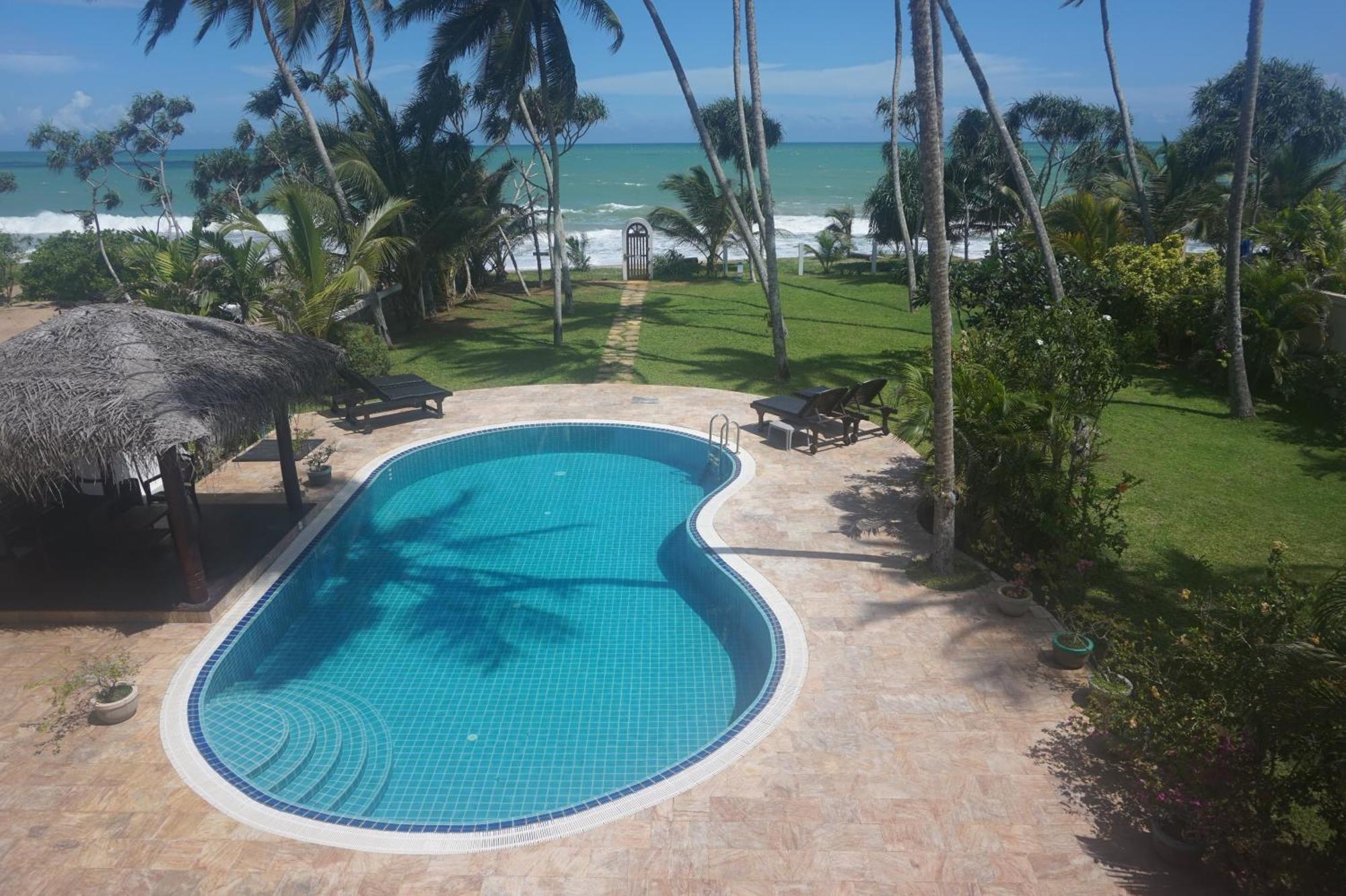 Rekawa Lanka Beach Grand Villa מראה חיצוני תמונה