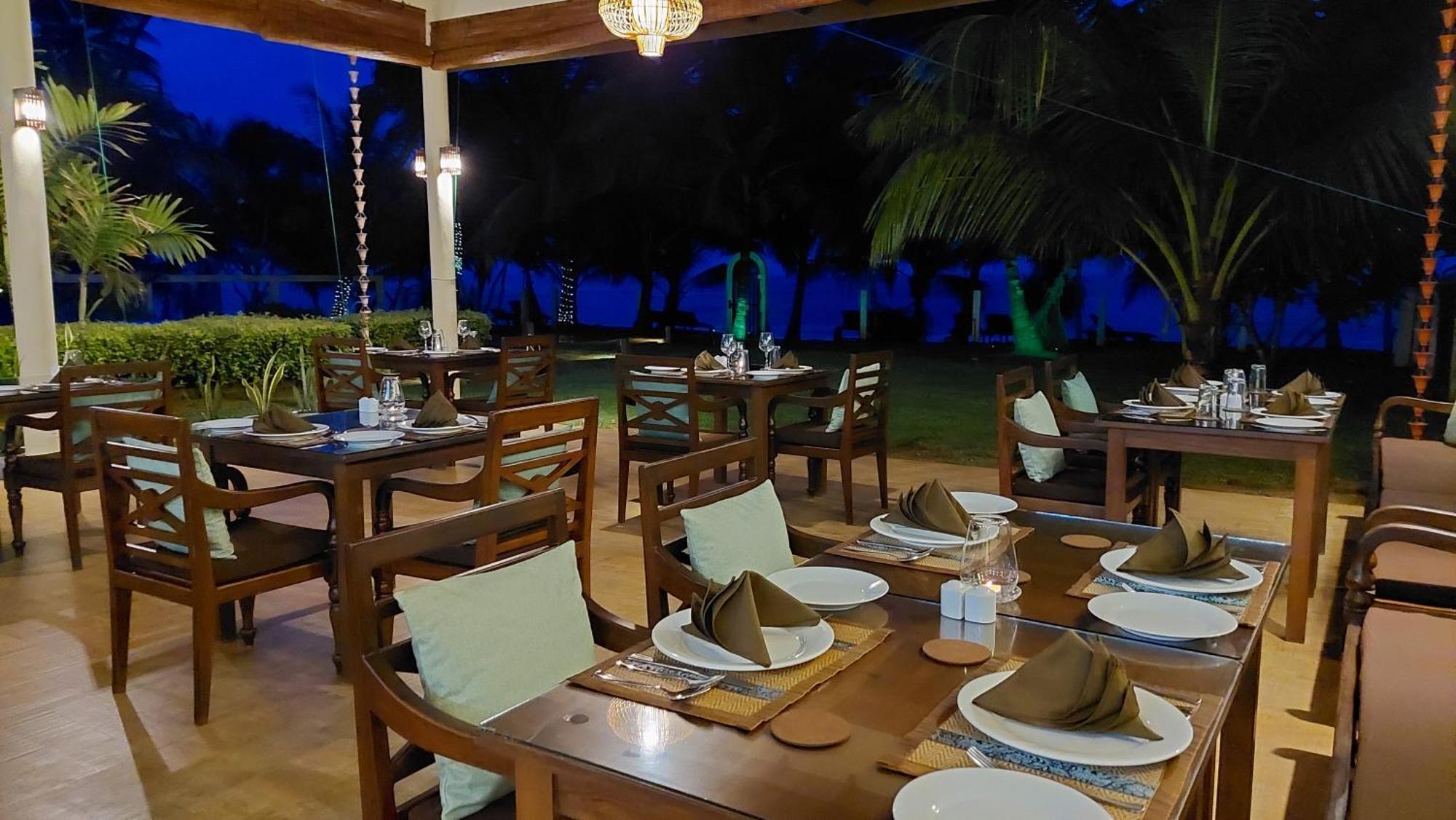 Rekawa Lanka Beach Grand Villa מראה חיצוני תמונה
