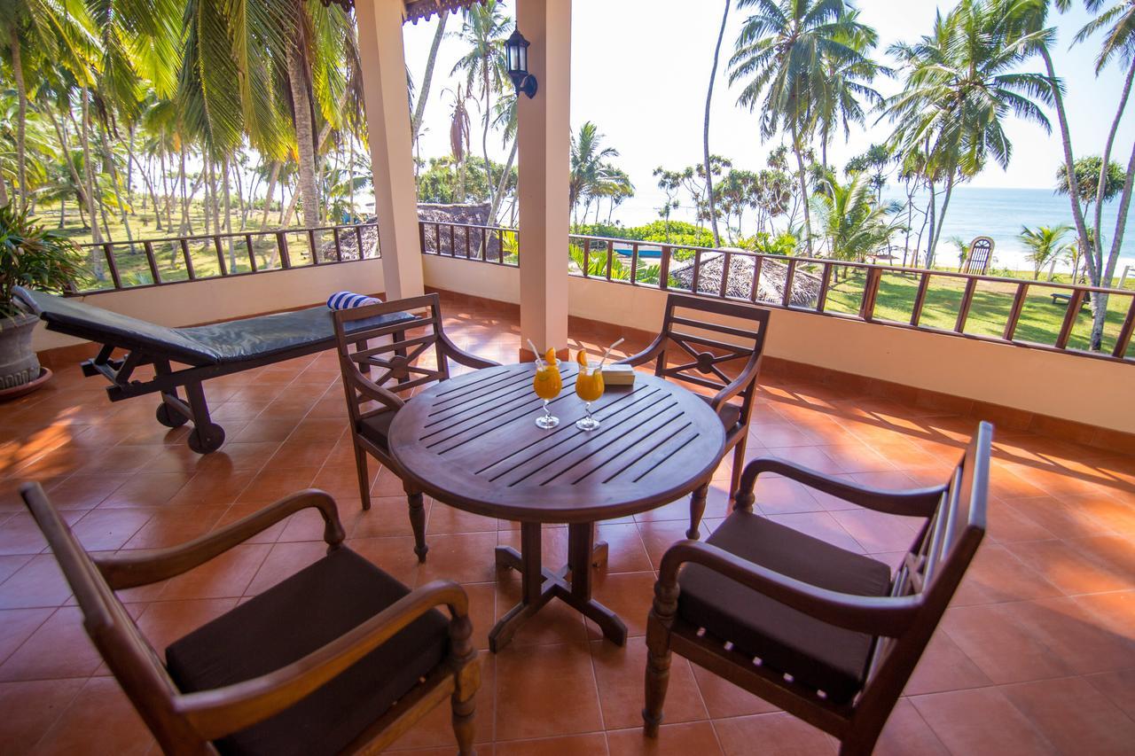 Rekawa Lanka Beach Grand Villa מראה חיצוני תמונה